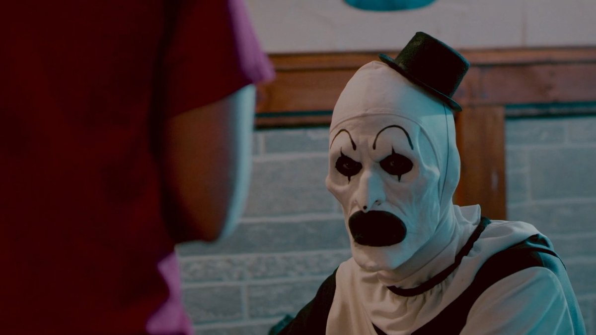 apostIIe's tweet photo. terrifier (2016) https://t.co/Olpu7DVydG
