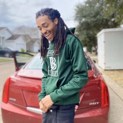 terrillsbe's tweet photo. #NewProfilePic https://t.co/FVgoM8nZil