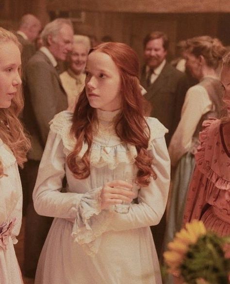 shilbertsoftie's tweet photo. this little girl has been through hell &amp; back, yet still never gave up on what she believed in and became stronger, started sharing her own ideas, influencing everyone around her while changing the WORLD, anne shirley rlly is one of the most inspiring female characters out there https://t.co/Q73lG0tBsu