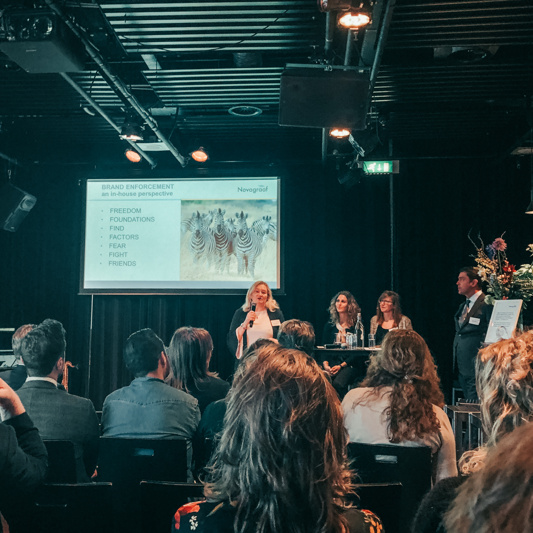 Vorige week organiseerde <a href="/Novagraaf/">Novagraaf</a> het 'Brand Protection Seminar' in het <a href="/Bimhuis/">Bimhuis</a> in Amsterdam. IE-specialisten, merkhouders en cybersecurity experts gaven voorbeelden uit de praktijk. Zo zijn wij weer op de hoogte van de laatste ontwikkelingen en kunnen we optimaal adviseren.