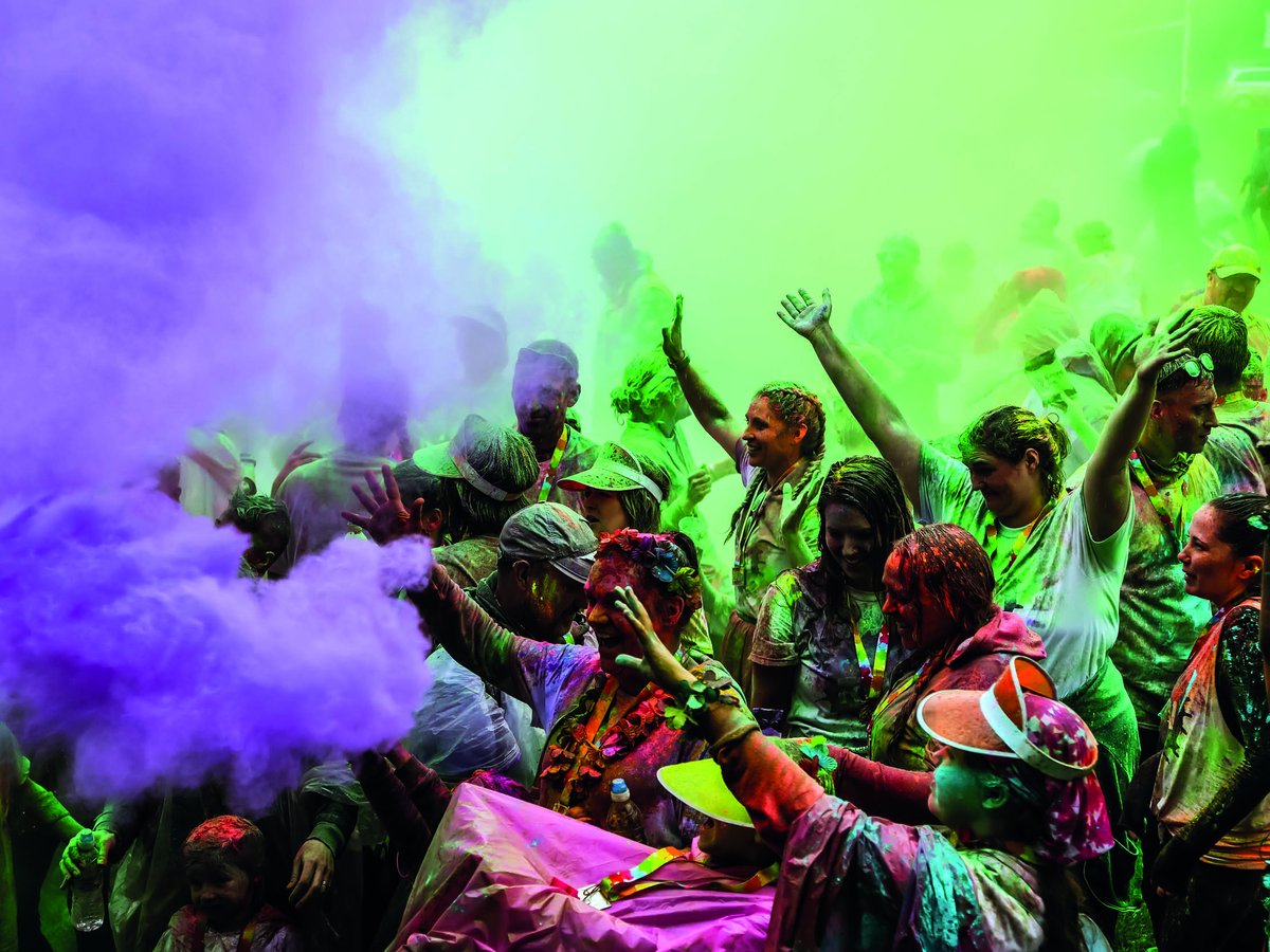 ForgetMNotChild's tweet photo. EARLY BIRD TICKETS ARE NOW ON SALE for our popular Colour Run! On 20th June we’re back at Laund Hill Community Sports Park, Salendine Nook. Get your tickets now at special early bird prices, for a limited time only. #getcolourful #FMNColourRun https://t.co/EkIvOgEq30
