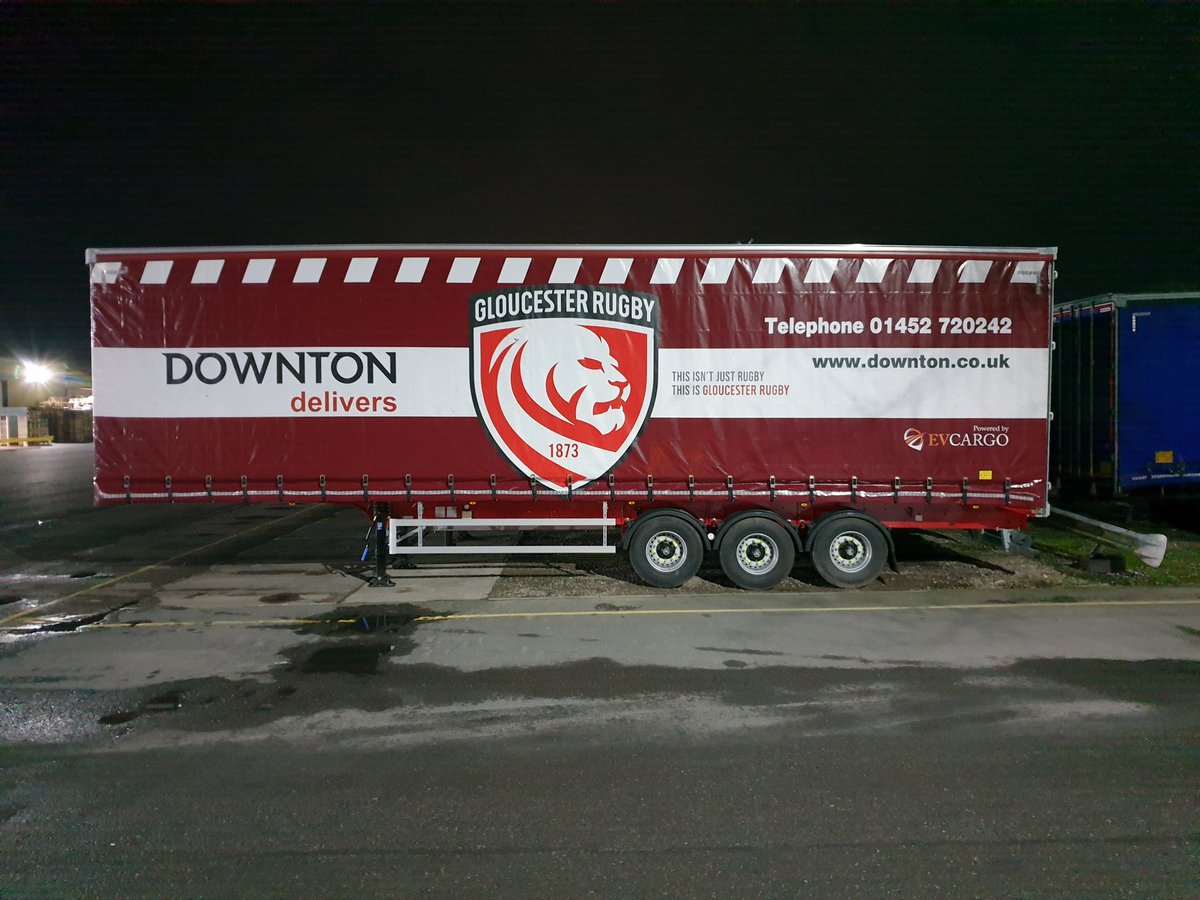 naturesgreat's tweet photo. It's great to see #cmdownton link with #gloucesterugby continue https://t.co/qZFUBznfcf