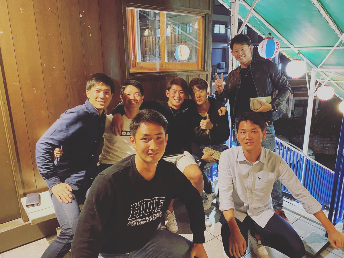 平沼 翔太 昨日は同級生会した ひめと2人だったのが一気に増えました 笑 ほぼほぼ初対面の宮田にいじられまくった平沼でした 楽しい会になりました T Co Bjcaof6s5u 平沼 翔太 昨日は同級生会した ひめと2人だったのが一気に増えました 笑 ほぼほぼ初対面の宮田にいじられまくった平沼でした 楽しい会になりました T Co Bjcaof6s5u