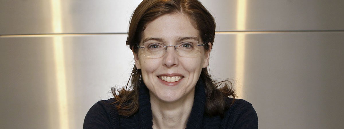 AERTECsol_es's tweet photo. Entrevista a María Dolores Vázquez, Boeing Research &amp; Technology  - "La introducción de nuevas #tecnologías siempre ha tenido como objeto mejorar la eficiencia de los #aviones de @Boeing durante toda la vida del producto." https://t.co/8HKuzWhxgt https://t.co/BJwlAlfna6