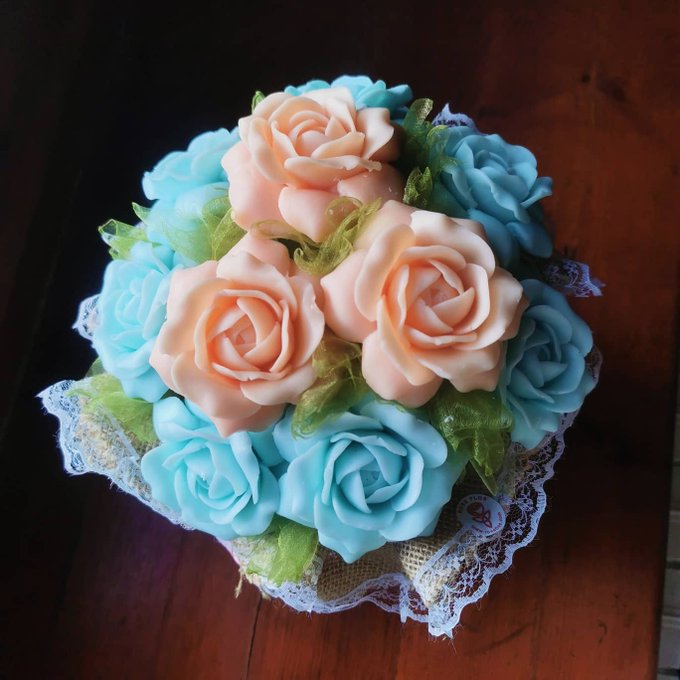 This morning when I was putting my darling&rsquo;s clean clothes in his closet while he was sleeping, I ran<a href="/tag/nomakeup"class="tags"><span>#nomakeup</span></a><a href="/tag/flowers"class="tags"><span>#flowers</span></a><a href="/tag/morning"class="tags"><span>#morning</span></a><a href="/tag/valentineday"class="tags"><span>#valentineday</span></a><a href="/tag/stvalentin"class="tags"><span>#stvalentin</span></a>