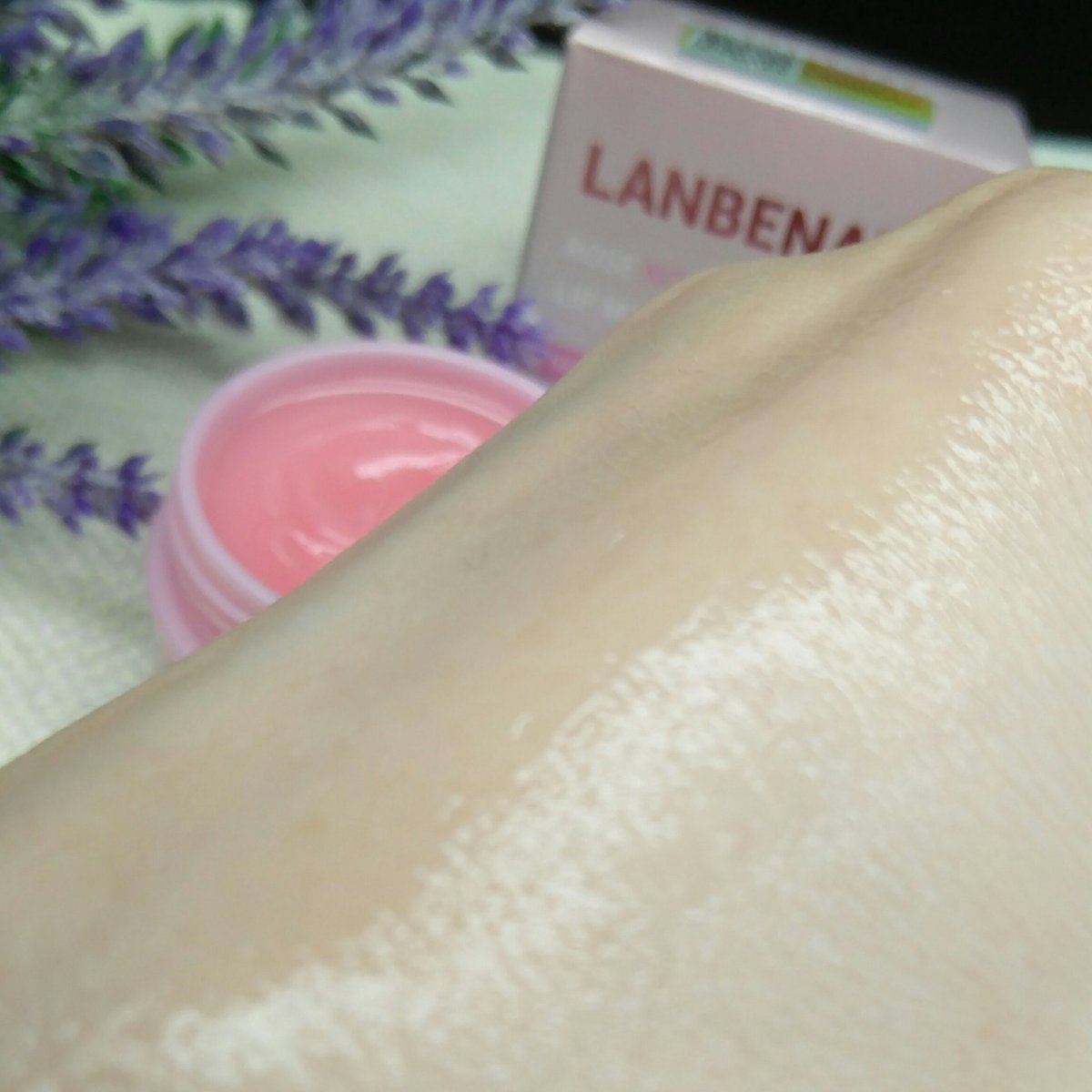 LiLi88604053's tweet photo. Розовый бальзам LANBENA Шикартное средство для увлажнения и питания губ, ссылка:
https://t.co/D0Auh8zksI
Магазин SOPURE Online Store
Бренд: LANBENA
#balm #beauty #shopping #lipgloss #plumer #lanbena #Pink #oil #ROSE https://t.co/NzOhhcXRKN
