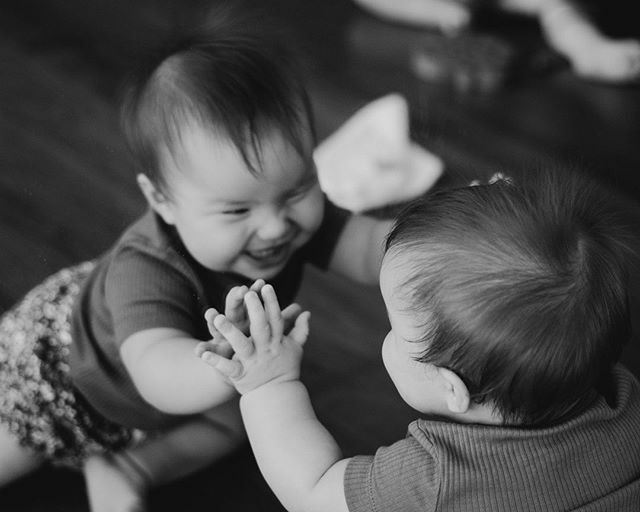 lissmitmir's tweet photo. Mirrors are always entertaining. .
.
.
.
.
#8monthsold #mumlife #sgbabies #sgbabies2019 #laughter #lifeathome #sahmlife #blackandwhite #sgmum #jamiekay https://t.co/wm3pwGsUx1 https://t.co/2jhsAduZZA
