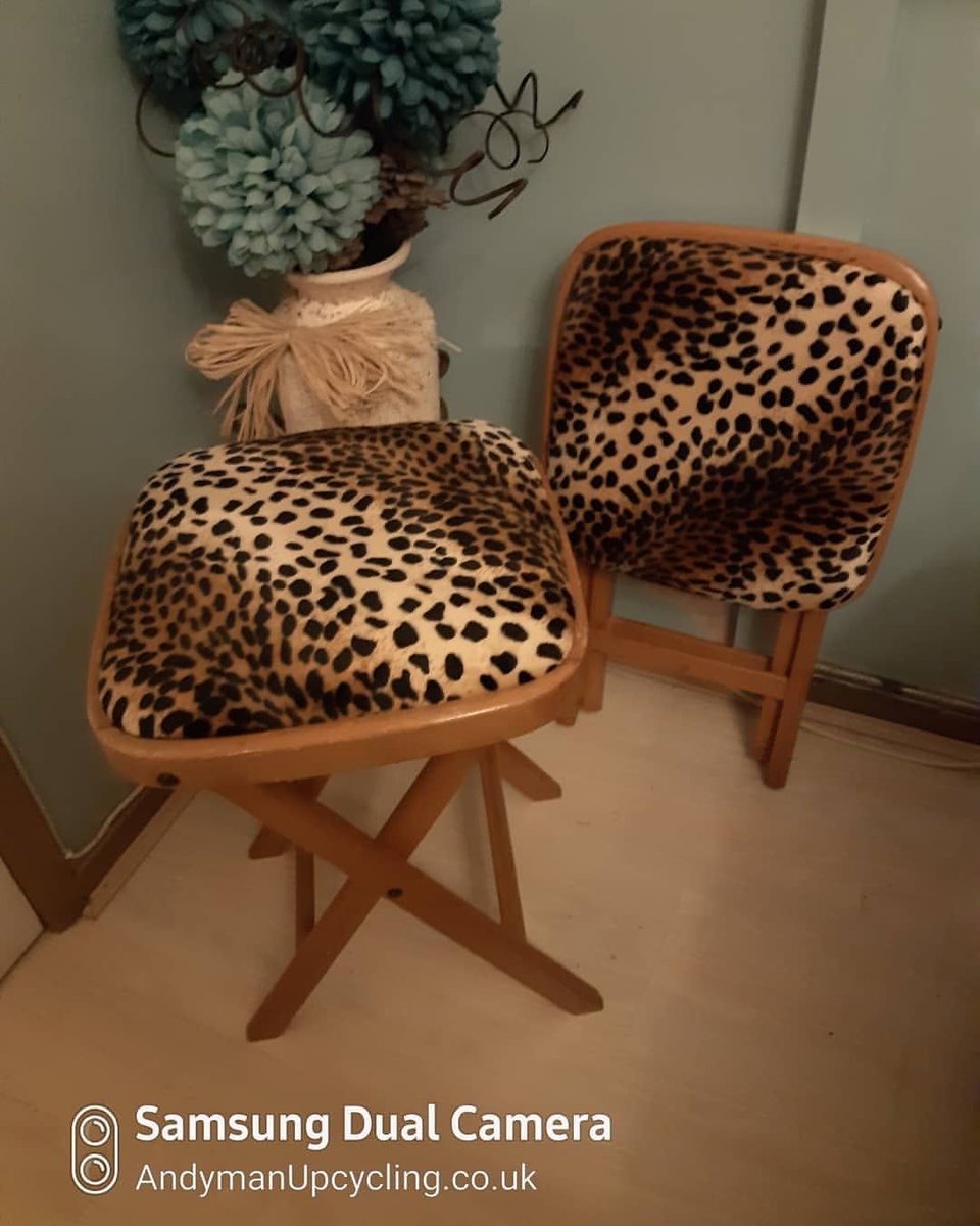 WhitesMarket's tweet photo. Reposting @andybuddin:
Party seats!
...
Two folding stools with a leopard print top. OLD and up to date by @buddinlynne @andybuddin Upcycling at it's best! wearesunderland #insunderland #sunderland #thebridges #jackywhitesmarket #lylm2020 #leopardprint #stools #retro #upcycling https://t.co/TKghEPCYjC