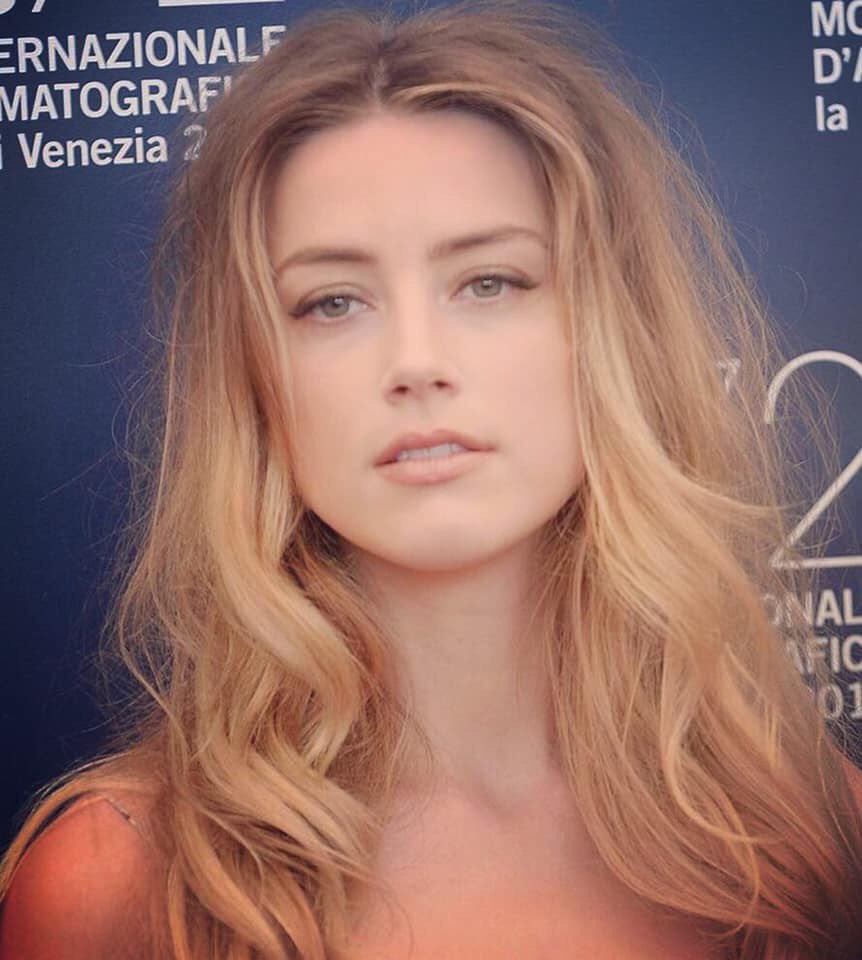 John ジョニ デップを捨てたアンバー ハードはこちらです Amber Heard 1986年4月22日 アメリカ テキサス州出身 John ジョニ デップを捨てたアンバー ハードはこちらです Amber Heard 1986年4月22日 アメリカ テキサス州出身
