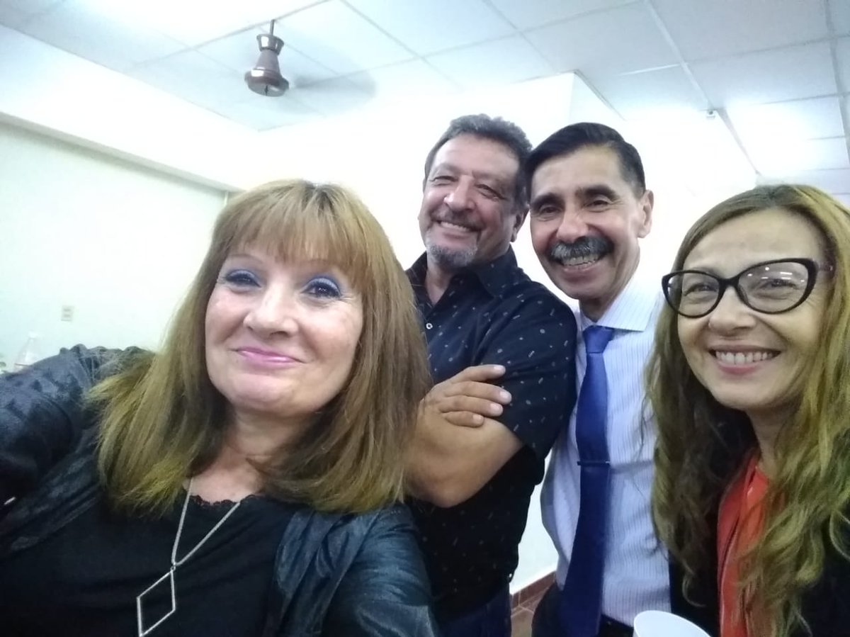 Liliana Almendros (@lilypoemas) on Twitter photo 
