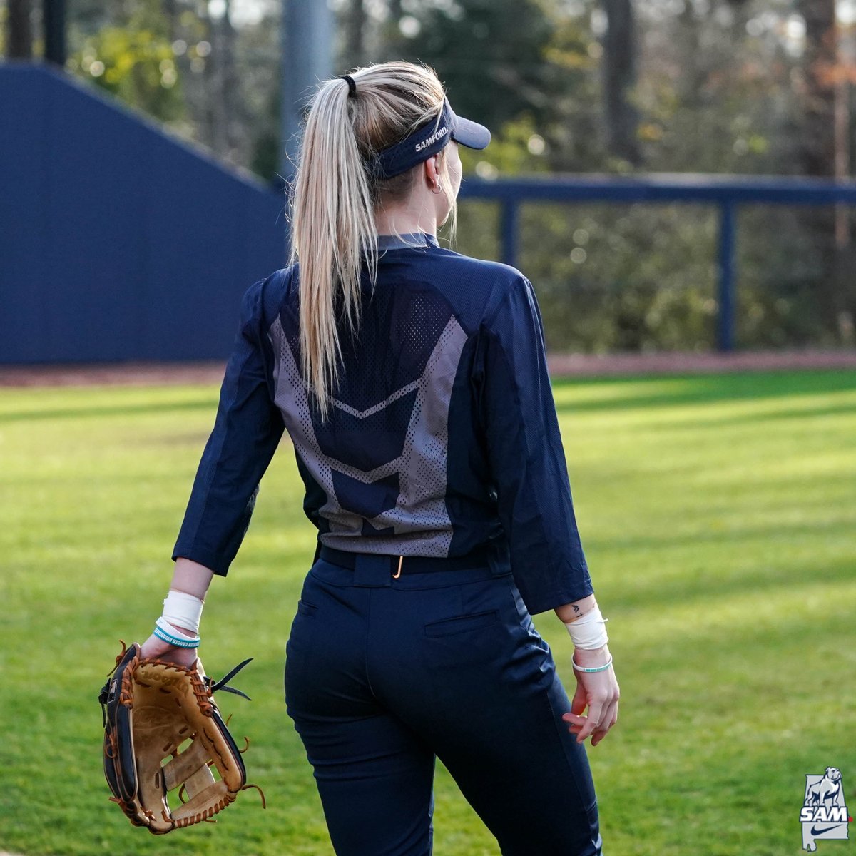 Looking for Friday  👀 

🐶 back on the field  ➡️ Friday, 3 p.m.! 

#TogetherWeCan
#AllForSAMford🐶🐾
