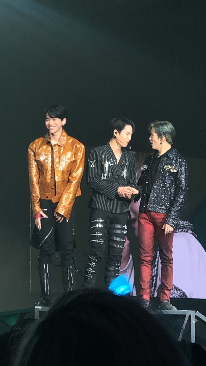 kairtier's tweet photo. Not at Jongin being the babiest here ๐
#SuperMinSEA #SuperMinSeattle
https://t.co/VW1IUs0NV4