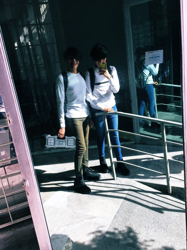 principemakin's tweet photo. En gemelas 👯❤️ #Primix https://t.co/kYBFlkGN0F