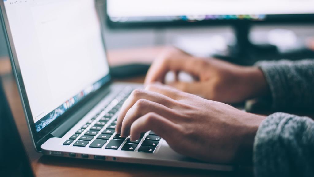 Forbes's tweet photo. February is one of the best times of the year to find a new job https://t.co/Hu7ZHF0beo https://t.co/Io21SGjkRt