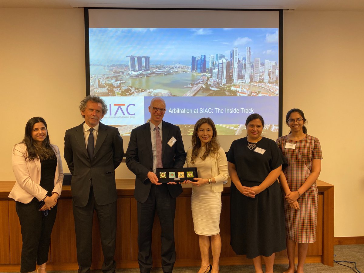 AlTamimiCompany's tweet photo. We were honoured to host Mr. Gary Born, President of the Singapore International Arbitration Centre (SIAC) Court of Arbitration, and Ms. Lim Seok Hui, CEO of SIAC to discuss international arbitration at SIAC, the inside track and mechanisms for efficient proceedings. https://t.co/plbl6oloaD