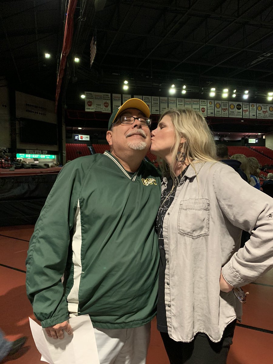 coachqueetqueet's tweet photo. Foreigner did not disappoint! #largetime #bestoffriends https://t.co/57xcY5XVZ0