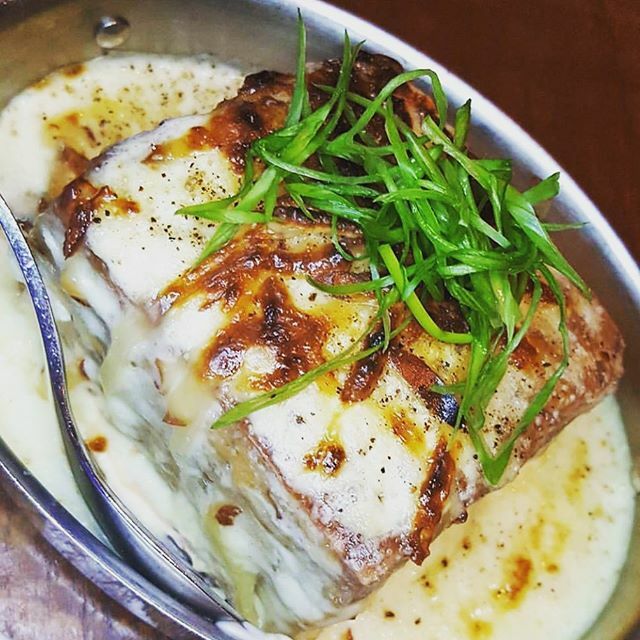 𝕋𝕙𝕚𝕤 𝕨𝕒𝕤 𝕥𝕠𝕠 𝔾𝕠𝕦𝕕𝕒 𝕟𝕠𝕥 𝕥𝕠 𝕤𝕙𝕒𝕣𝕖! #potatogratin #craveable #MichaelMina #StripsteakLV 📸Cred:  @savoryexperiments ift.tt/382tEwy