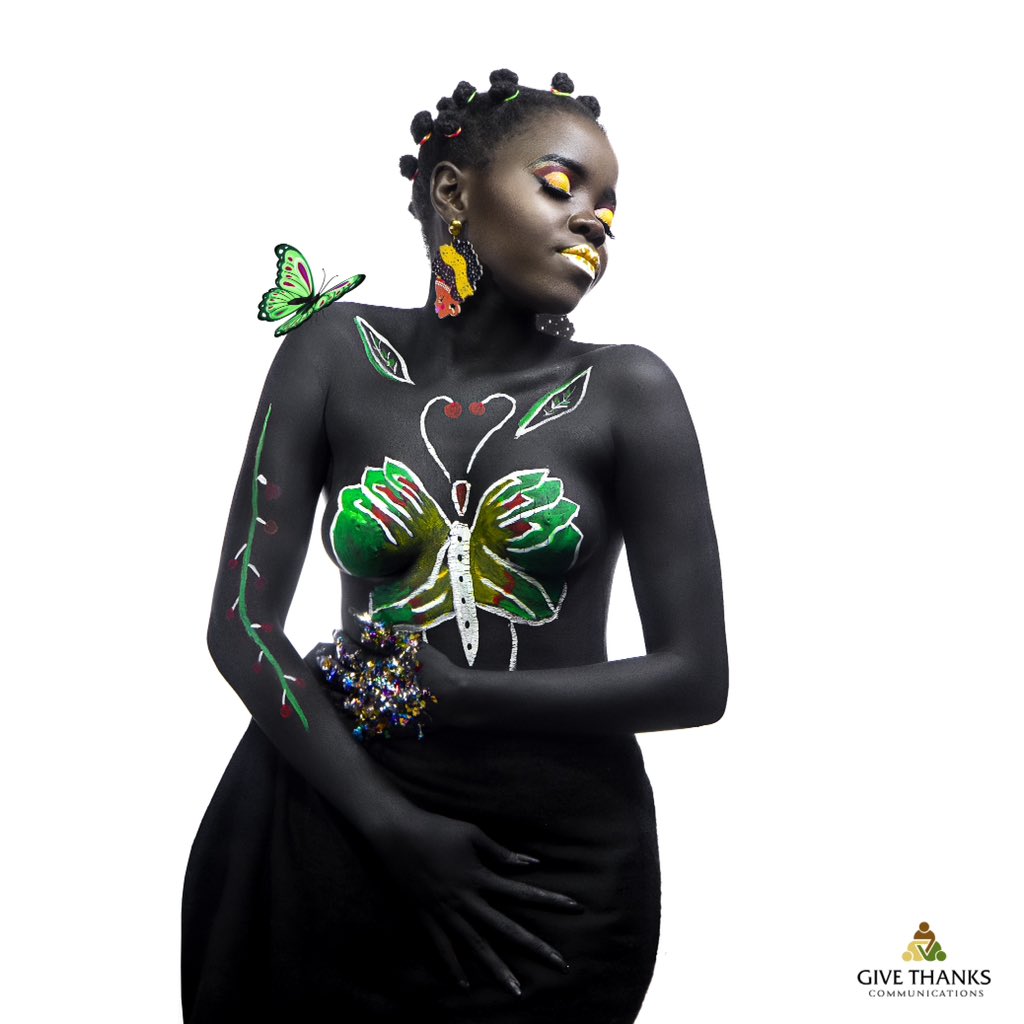 GiveThanks_SA's tweet image. Do n’t be afraid to get creative and experiment with your marketing. makeup and captured by @GiveThanks_SA 
#creativeimages #africanportraits #durbanphotographer #givethankscommunications