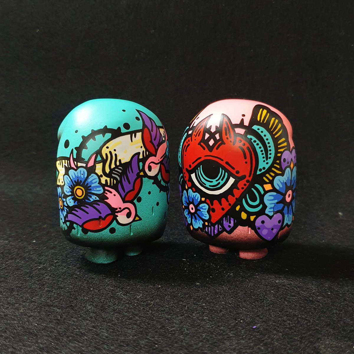 ratokimtoy's tweet photo. 2020.2.9 wf line up (08,09) /
C.D.F studio booth 4-13-01
Yeti ( pink , mint ) Tattoo ver.
Yeti artist @__2oz__
Custom by @ratokim
( resin / one off )
You can see at the WonderFestival2020
#wonderfestival
#ワンダーフェスティバル
#wf2020 #レジン
#resintoy #cdfstudio https://t.co/NoxjHzMGKN