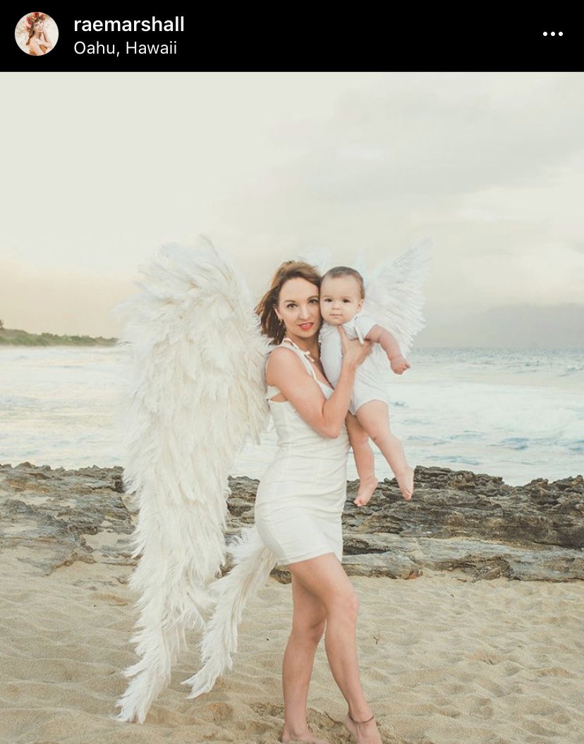 KristaMarshall0's tweet photo. @mrkate @raemarshall Ah this is the best thing ever! @mrkate you always reminded me of my sister especially because both of you are “creative weirdos” !! She does these amazing angel wing photos with her baby and her and you would look awesome in those wings with moon! And goodness I just love y’all https://t.co/KZThoqXmIL