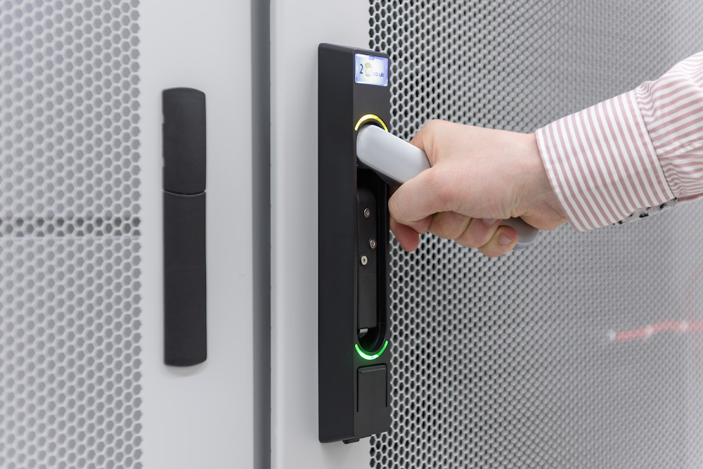 2BMltd's tweet photo. 2bm Ltd offers a range of solutions to make your data centre and comms facility more secure from access control to high security enclosures. https://t.co/feK3FM7yvM #security #data #securedata #datacentre #datacenter #dirak #racks #securityhandle #accesscontrol https://t.co/GSgj1p7Ja6