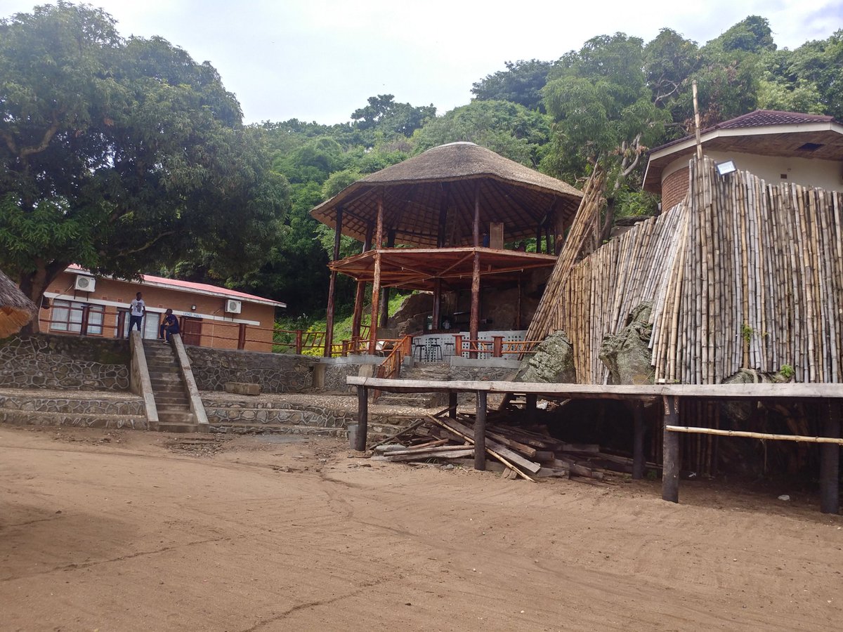 #lilongwecitytour# Mzuzu coffee tour# nkhata bay beach tour# for enquiries e-mail address:waynebtoursandsafari@gmail.com
