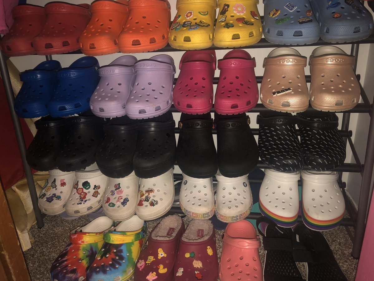 caitlynbothel_'s tweet photo. my daily @Crocs: a thread👀 https://t.co/imUT3JRFo4