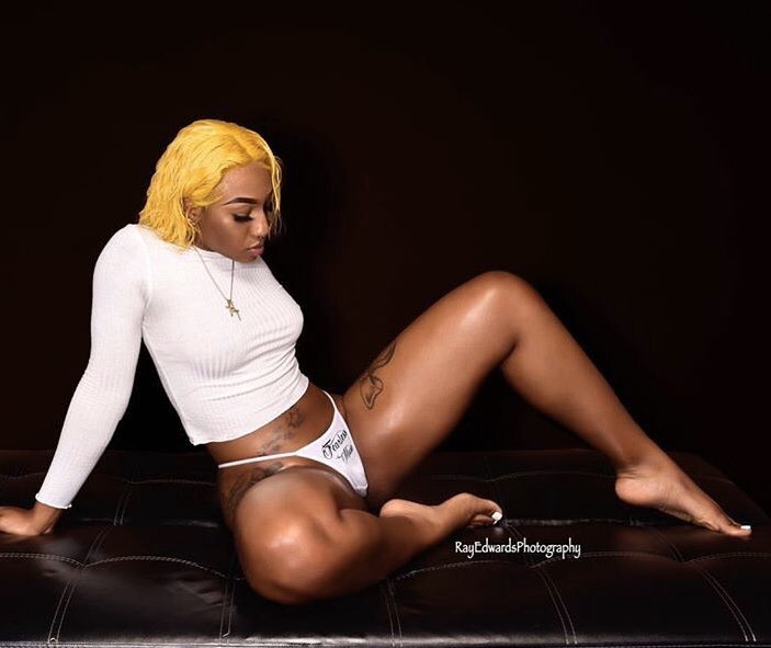 FearlessMuseMag's tweet photo. Its a MUSE community, only the FEARLESS are accepted #Fearlessmusemag #Fearlessmusemagazine #Fearlessmusethong #Onlyfans #Model #photography https://t.co/8qlY72Xlfi