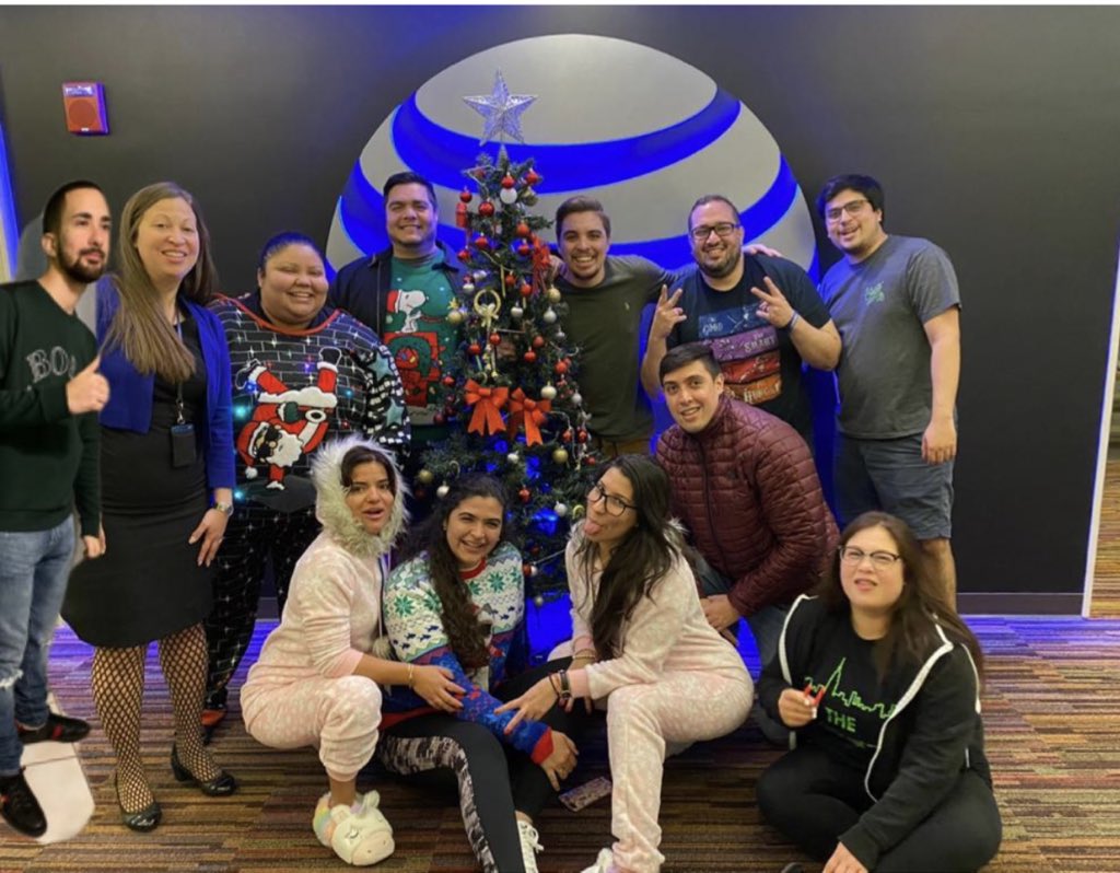 I’m feeling so happy and grateful for people who motivate me to grow, work harder, and smile through this amazing year. It’s true that hard work pays off. #MiamiMSS  #dreamteam #2019ATTSummit #attfamily