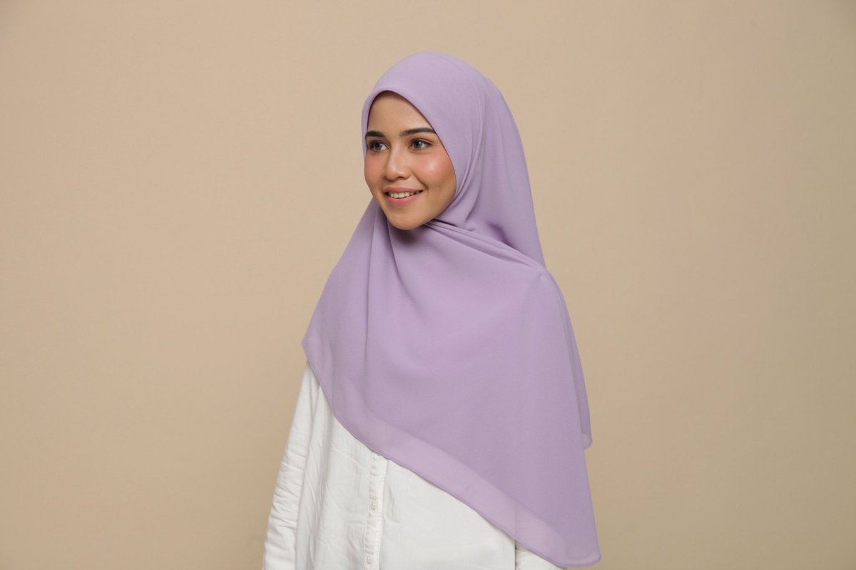 ffwardrobe_'s tweet photo. Cantik sungguh pengantin bertudung bawal! 

Paling penting mestilah awning on point! 🥰 

BAWAL RUBU BATCH 8.0 
CODE: HEATHER HOLA 

kalau korang LOVE jugak! Bagi lah LIKE sikit 😍 https://t.co/TLimI7TdQu