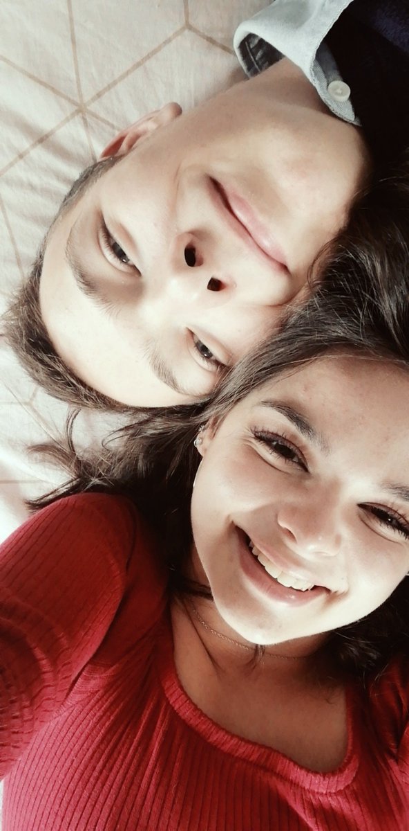 M_hdt06's tweet photo. Si chanceuse depuis ces 3 dernières années de partager ma vie à tes côtés. D'avoir trouver une personne qui m'apporte un soutiens, du bonheur et de l'amour chaque jour. Si fière qu'une personne comme toi face partie de ma vie.
Joyeux anniversaire mon amour, je t'aime si fort ❤️ https://t.co/8lObit7TB0