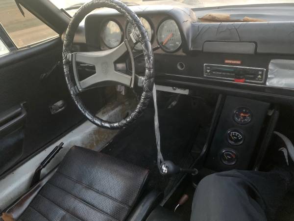 NotaBeetle's tweet photo. 1974 914 Porsche (Paso Robles) $5500 - https://t.co/HWG8FIr2zl https://t.co/KK6BqVPOhF