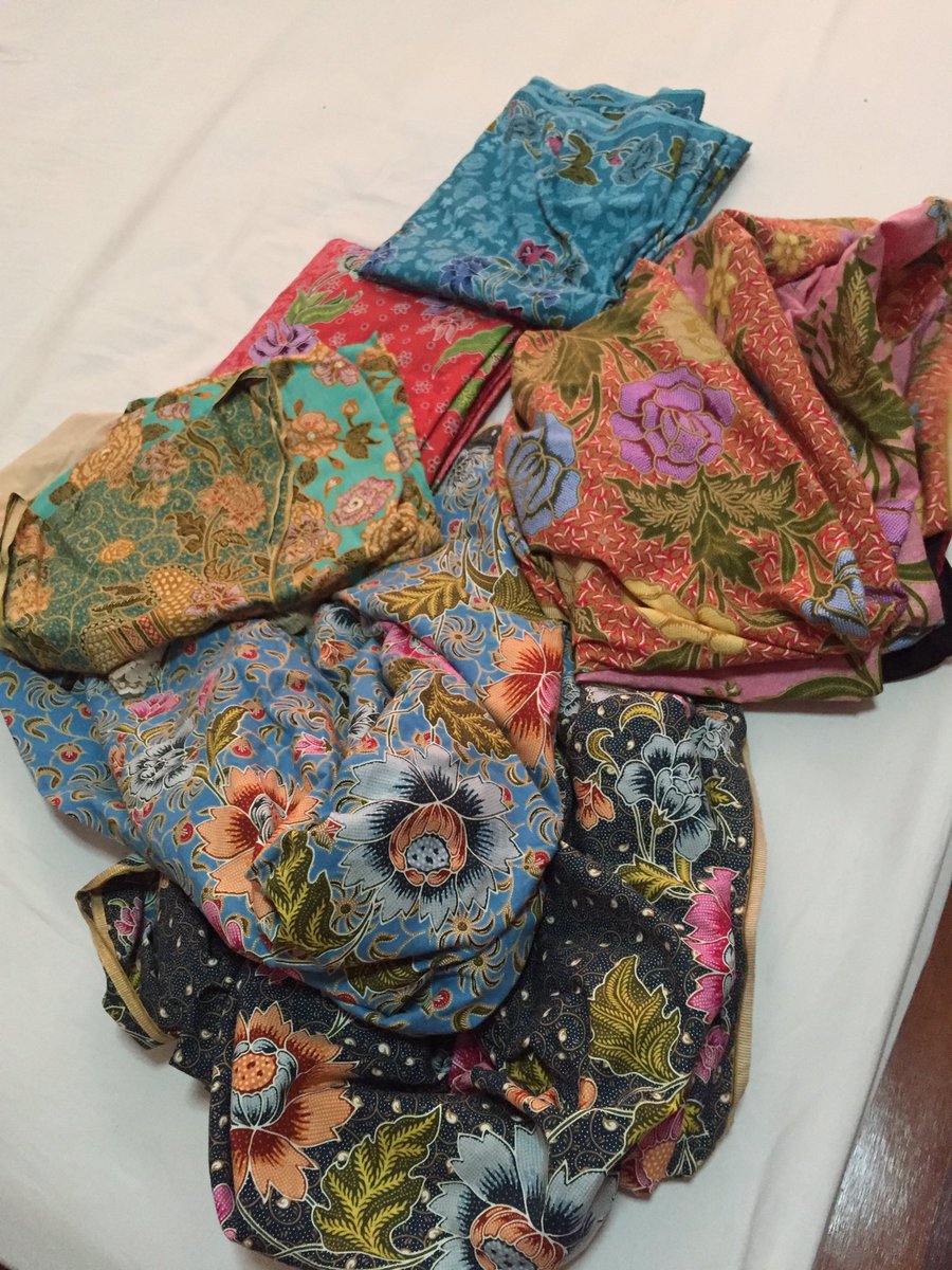 ผ้าถุงป้า ใครมีผ้าถุง เอามาแลกกันใส่ป่ะนิ่มทุกผืนน่ะของป้า