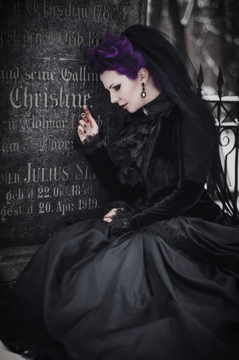 AngelGrief's tweet photo. #Gothic #Girl #GothicGirl
#Dark #DarkGothic #DarkBeauty #DarkGothicBeauty #Beauty https://t.co/Tk1UdUSyvF