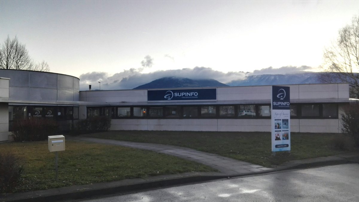 Les portes ouvertes commencent aujourd'hui à 10H. Venez visiter notre campus :)