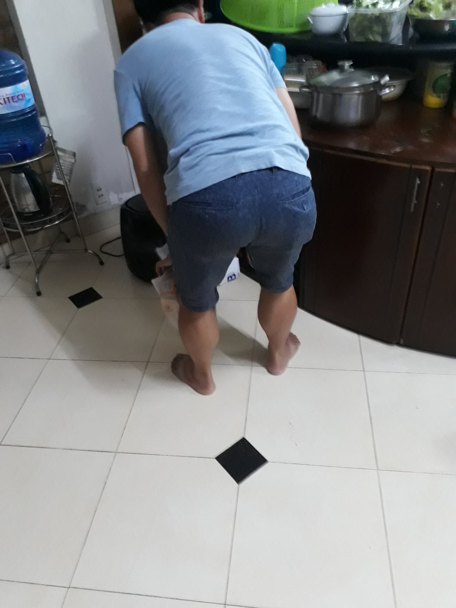 QunKull1's tweet photo. - Bố luôn hấp dẩn và là số 1 trong mắt con....😍😍 https://t.co/iN4UYfW0m0