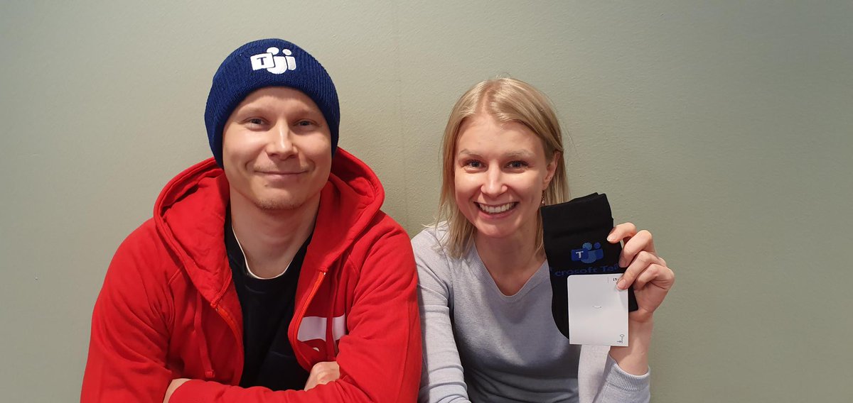 DigiIllustrated's tweet photo. Kyllä nyt Teams-rekvisiitta lämmittää työpajoissa. Kiitos @_haba postista!

#MicrosoftTeams #Microsoft https://t.co/iEKJUpZAaU