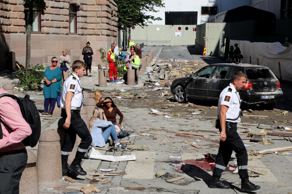 Peder «Fjordman» Jensen må tåle å bli portrettert i en TV-serie resett.no/2020/02/05/ped…