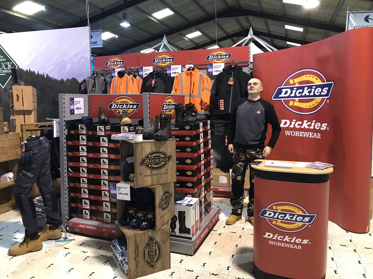 carl_holder44's tweet photo. Let’s go again please visit @DickiesEurope in the main tent @ErnestDoeSons #doeshow2020 #dickies #dickies @FarmersGuide @AngliaFarmer @SarahDickies @RobDickies @Chris_Dickies @Paul_WDE https://t.co/vfacZMQ0oN