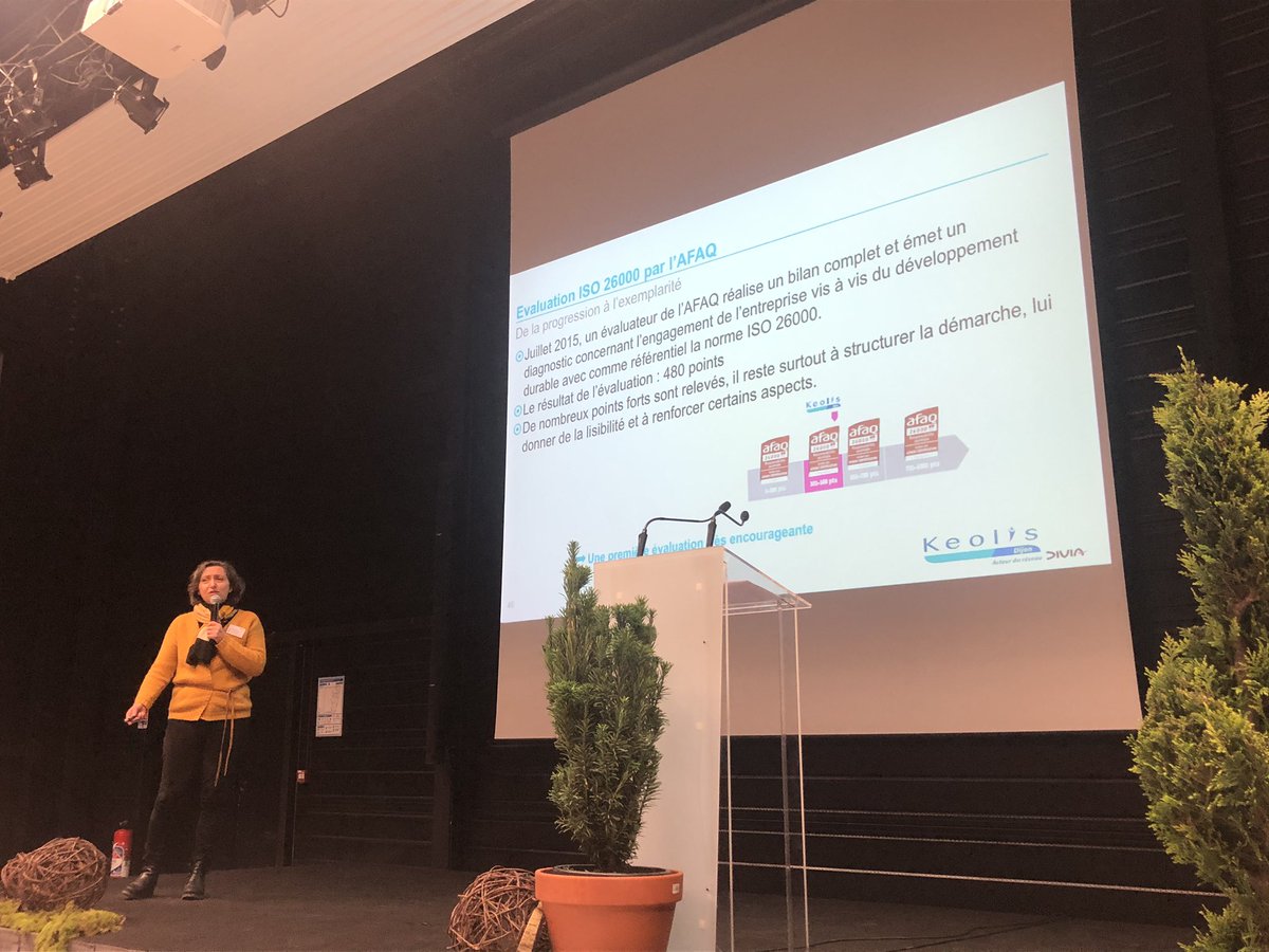 HugolGential_Cl's tweet photo. 🌱Une très belle soirée RSE @MasterMASCI 

Merci aux intervenants @ThierryPuisieux de @DeloitteDD, Nathalie Geeraerts de @DiviaMobilites et aux anciens MASCI

Merci aux étudiants pour cette très belle organisation @JulieBoulzie  @MCaratis @ines_penaa @HHdouch @ChloeDespret https://t.co/UKkT3AKXWy