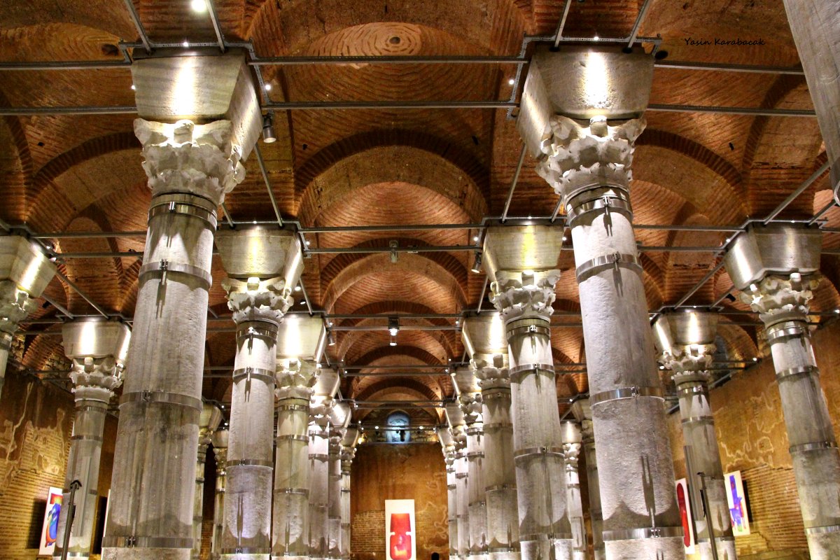 thehiddenfaceof's tweet photo. The Cistern of Theodosius (aka Şerefiye Cistern) https://t.co/qD0CzbktNz
