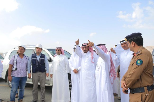 asdaabareq's tweet photo. إنفاذاً لتوجيه الأمير تركي بن طلال بن عبدالعزيز أمير عسير بالجولات الميدانية والزيارات للمراكز الإدارية قام وكيل محافظة بارق الاستاذ إبراهيم آل منشط بزيارة تفقدية لمركز ثلوث المنظر ورافقه رؤساء الإدارات الحكومية وكان في استقبالهم رئيس المركز الاستاذ إبراهيم الشهري وشيوخ القبائل https://t.co/az0x6SvtSq