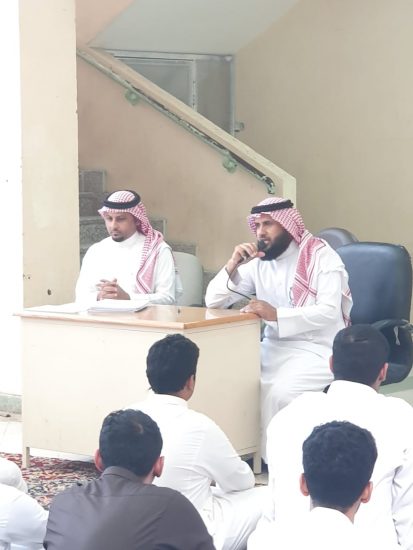 asdaabareq's tweet photo. عقدت ثانوية عقية بن نافع بالمنيظر بمحافظة بارق، أجتماعها الأول بطلاب المدرسة في الفصل الدراسي الثاني من هذا ١٤٤١، بحضور قائد المدرسة الاستاذ أبراهيم محمد ووكيل المدرسة الاستاذ عمر راشد والمرشد الطلابي الأستاذ محمد القيسي https://t.co/g6hXayt9eF