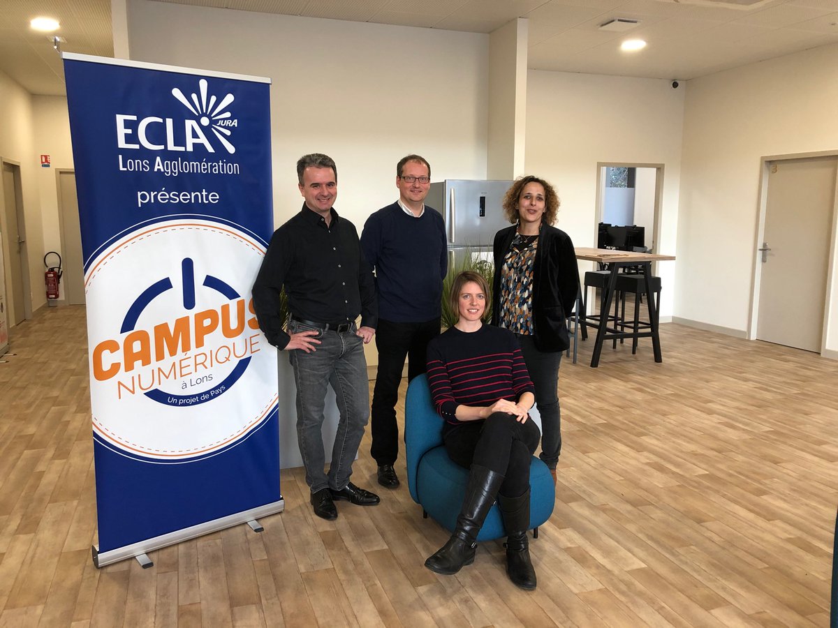 Hier, réunion de travail avec Myriam Elyassa directrice du campus numérique d'ECLA, Valdie Legrand fondatrice de <a href="/practeez/">Practeez</a> et <a href="/OrangeBFC/">Orange Bourgogne Franche-Comté</a> pour aider Practeez à se développer. De beaux événements et collaborations à venir 😀👍🚀
#FemmesEntrepreneuses