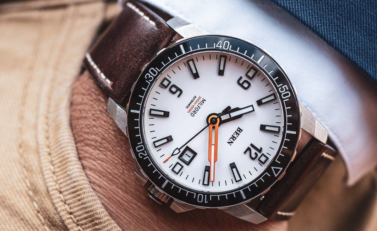 GadgetFlow's tweet photo. The Diver Mechanical Watch Series by @bernwatchco can go as deep as 1,000 feet. 

Pre-order yours now on Kickstarter: https://t.co/70jBu5URGP #watches #diving https://t.co/oiuwIazarv