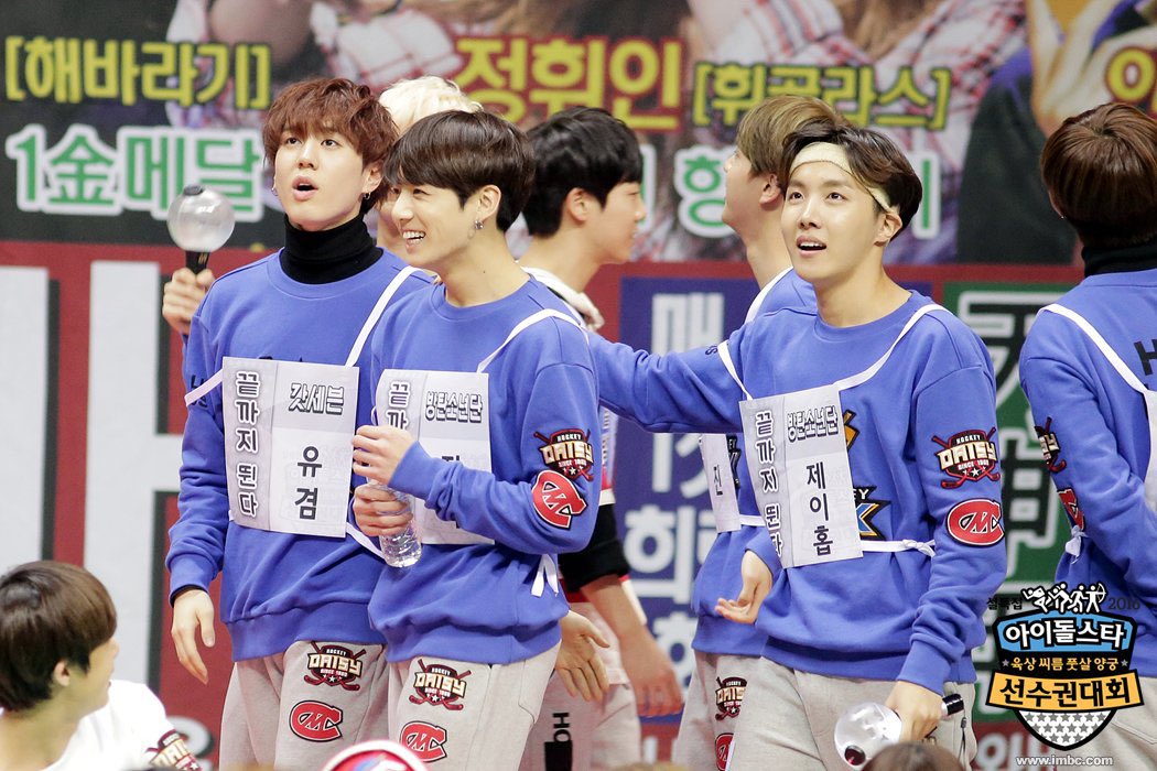 rememberyugyeom's tweet photo. 160205 Yugyeom at #ISAC2016 with Jungkook and J-Hope from BTS, and Bambam 

#유겸 #yugyeom #김유겸 #갓세븐 #got7 #jungkook #jhope #bambam https://t.co/nBSYtKpBpS