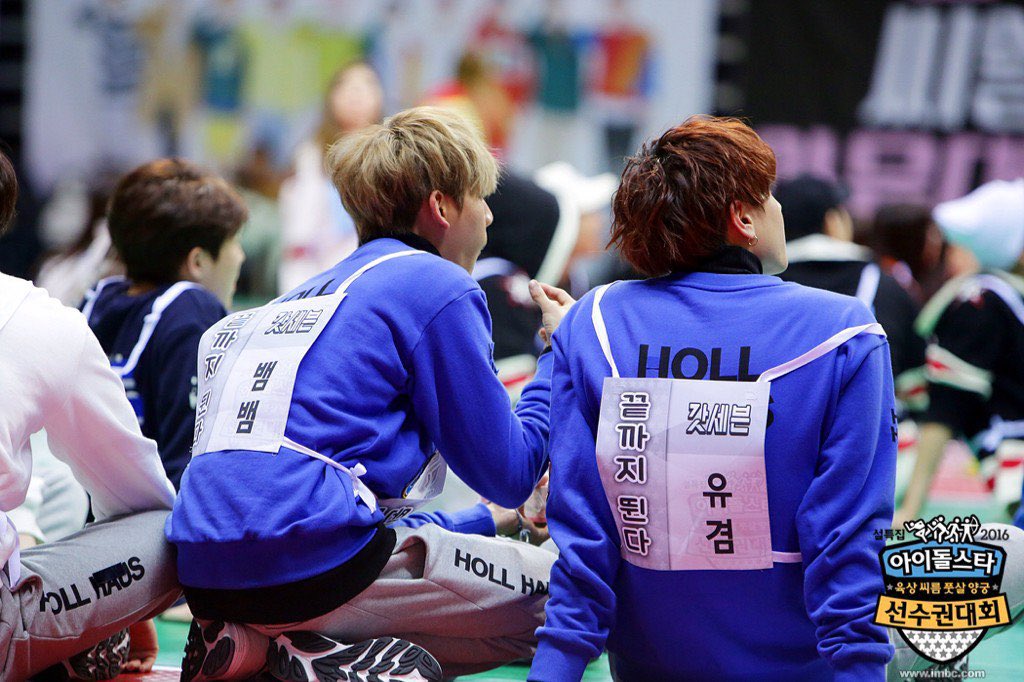 rememberyugyeom's tweet photo. 160205 Yugyeom at #ISAC2016 with Jungkook and J-Hope from BTS, and Bambam 

#유겸 #yugyeom #김유겸 #갓세븐 #got7 #jungkook #jhope #bambam https://t.co/nBSYtKpBpS