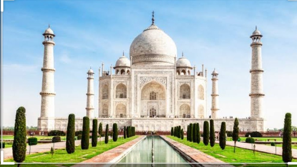 RjSameer20's tweet photo. The Taj Mahal is an ivory-white marble mausoleum on the south bank of the Yamuna river in the Indian city of Agra.....Lets Vote Taj Mahal for #ShaanECity https://t.co/PNFtjkLI1k https://t.co/q6NvKTtnmJ https://t.co/pQy4jnqXbo