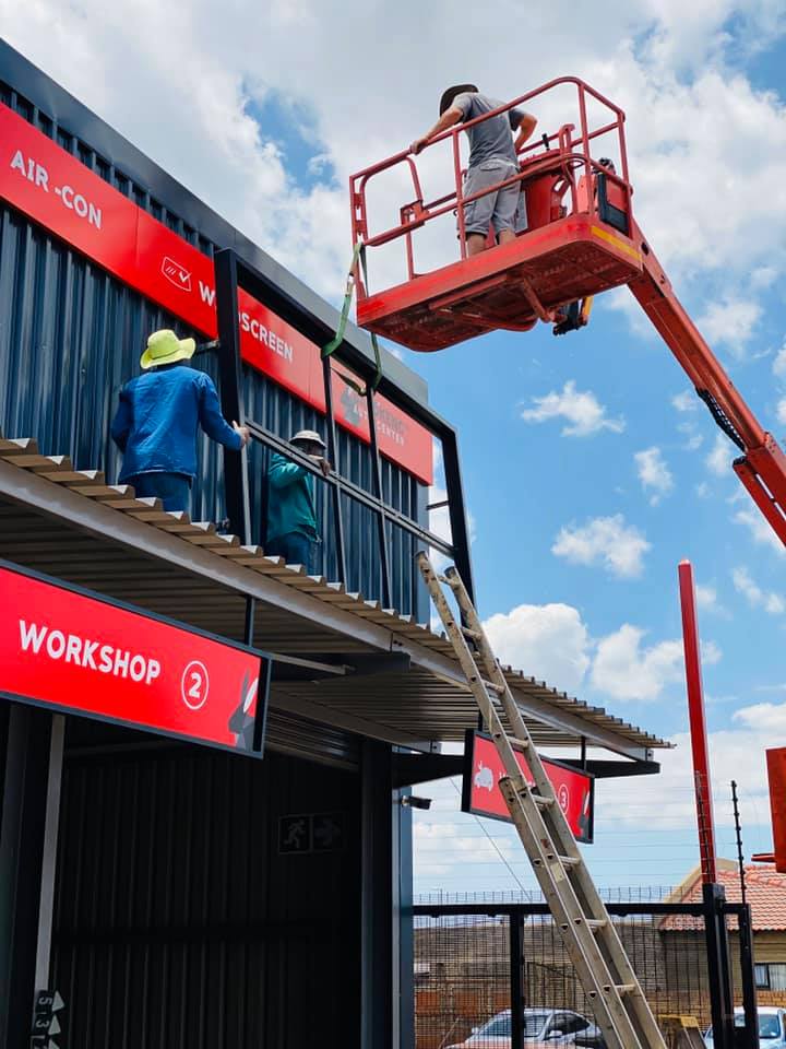 Mutla_Holdings's tweet photo. #MutlaHighlights- We have some exciting developments happening at @BafokengAuto, we can't wait for the big reveal. https://t.co/67T6ryO1Y5