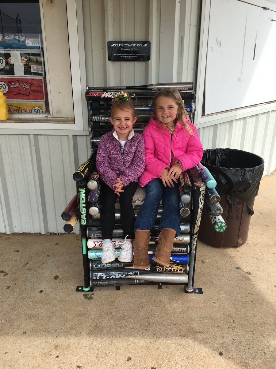 TylerMHarwell's tweet photo. #girldad https://t.co/tqCFIxzFd1